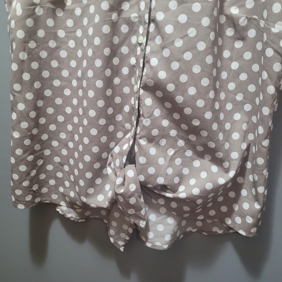 Ann Taylor Grey and White Polka Dot Sleeveless Top M - Picture 3 of 5